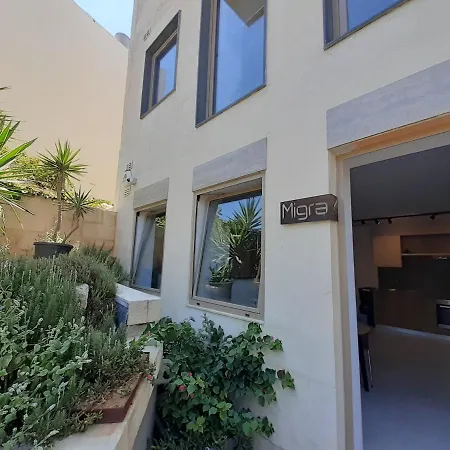 New Ground Floor Maisonette Close To Mdina 아파트 라바트